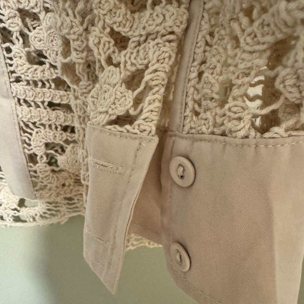 Solitaire Cream Button-Up Top - Picture 4 of 6
